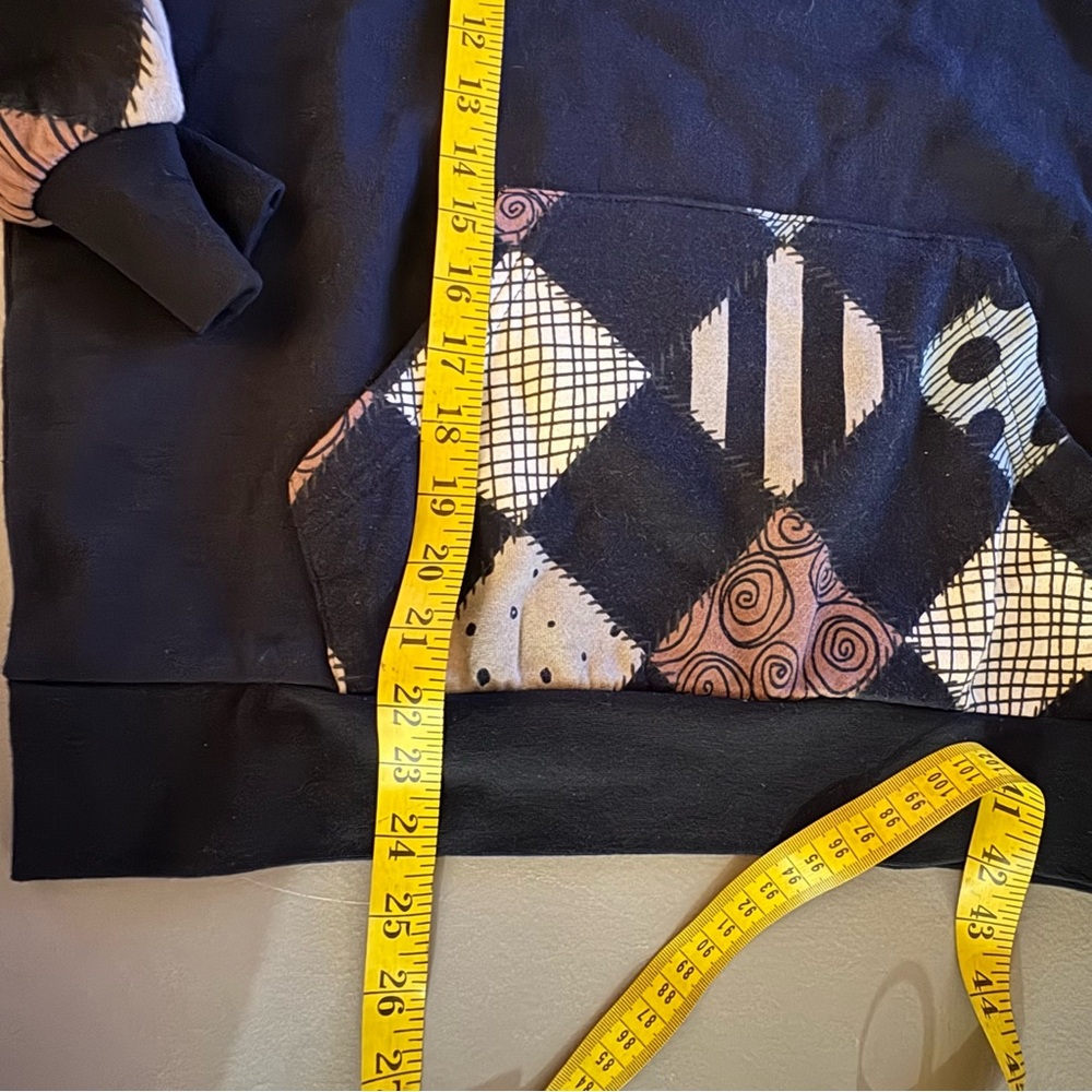 The Nightmare Before Christmas Sally hooded sweatshirt new Small - Picture 7 of 7